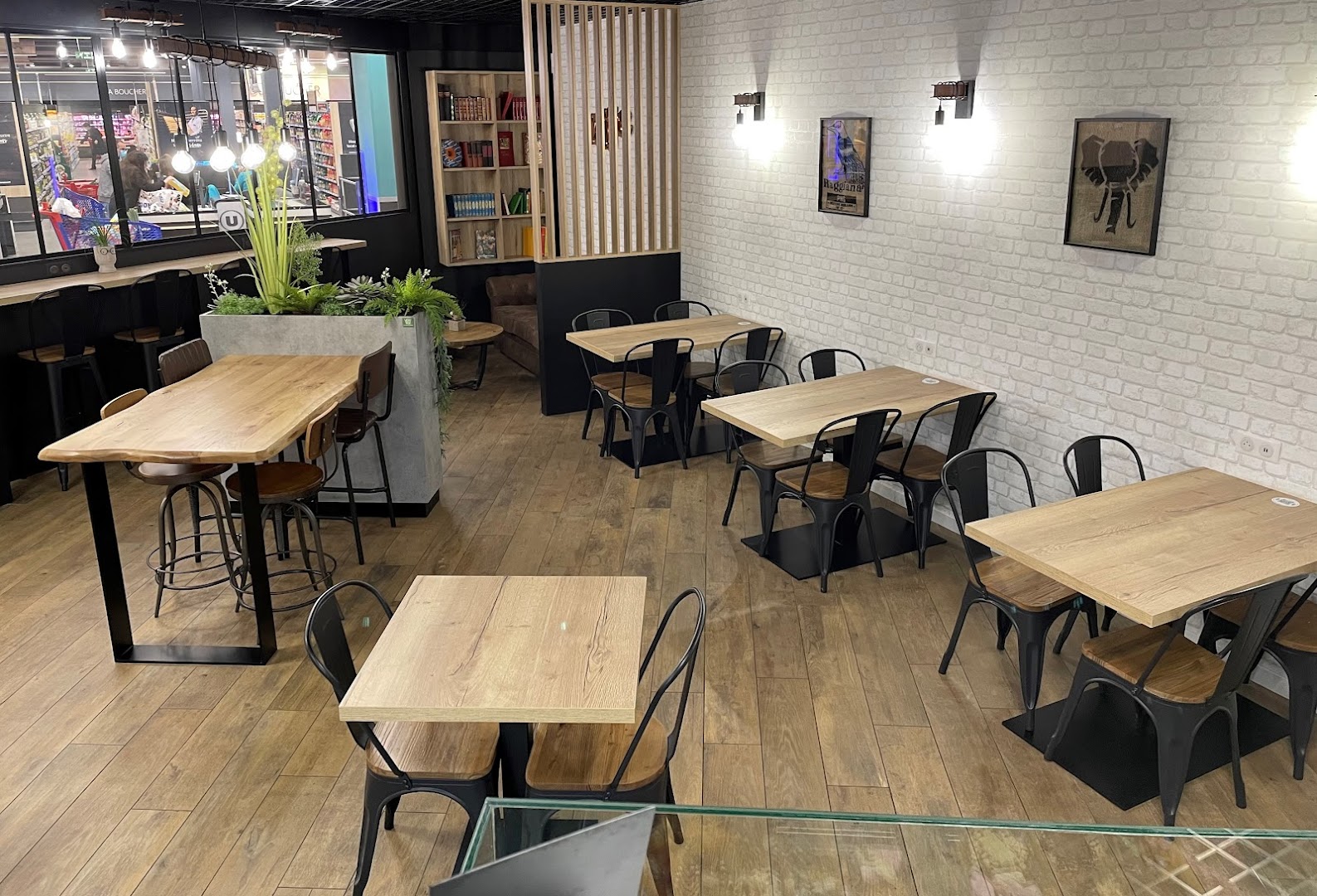 The Corner Coffee Shop · Photos 2